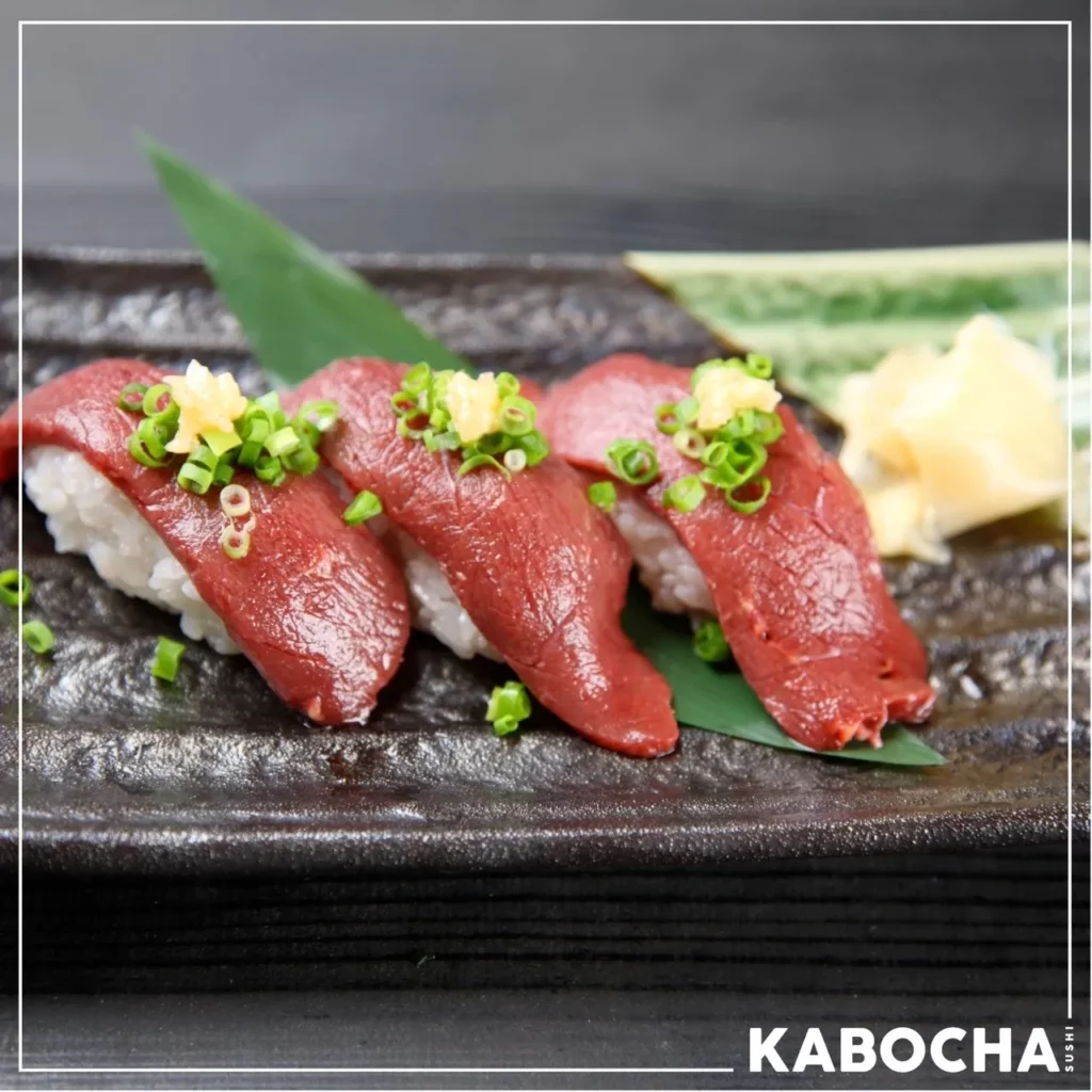 เนื้อ ซากุระ คือ เนื้อม้า ที่  ร้านอาหารญี่ปุ่น kabocha sushi delivery 